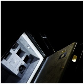 Огневзломостойкий сейф E 516 ES lak black custom